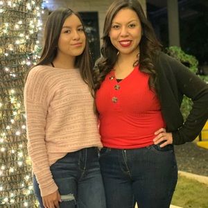 Meet your Posher, Alexia